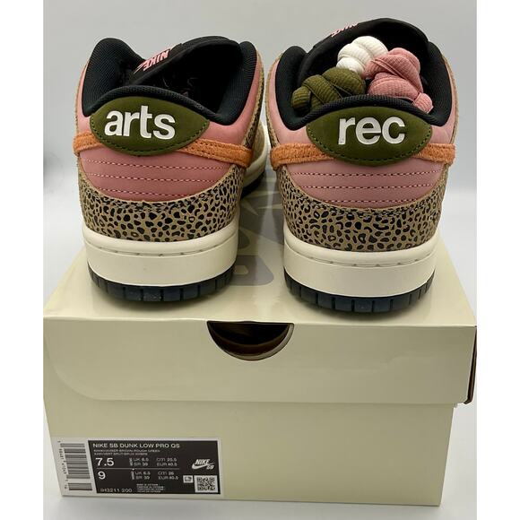 Nike SB Dunk Low Pro X Arts Rec Rust Pink Green SZ 7.5 -9
IH3211-200 main image 8